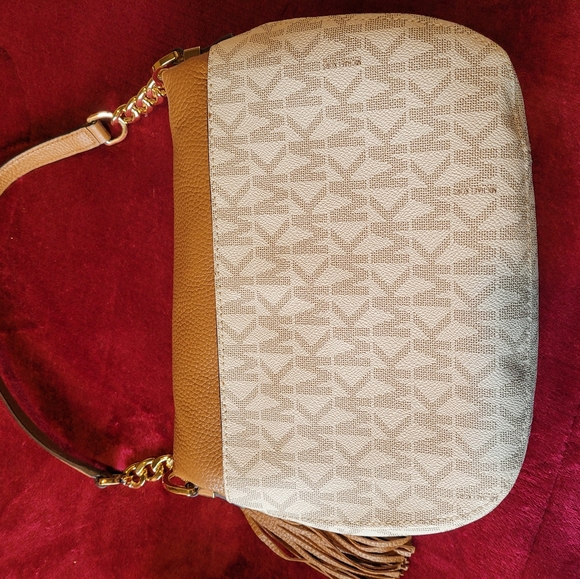 New Michael Kors shoulder bag